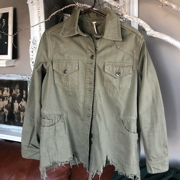 FREE PEOPLE MOONCHILD DISTRESSED OVERSIZE MOSS GREEN JACKET XS - Picture 2 of 12